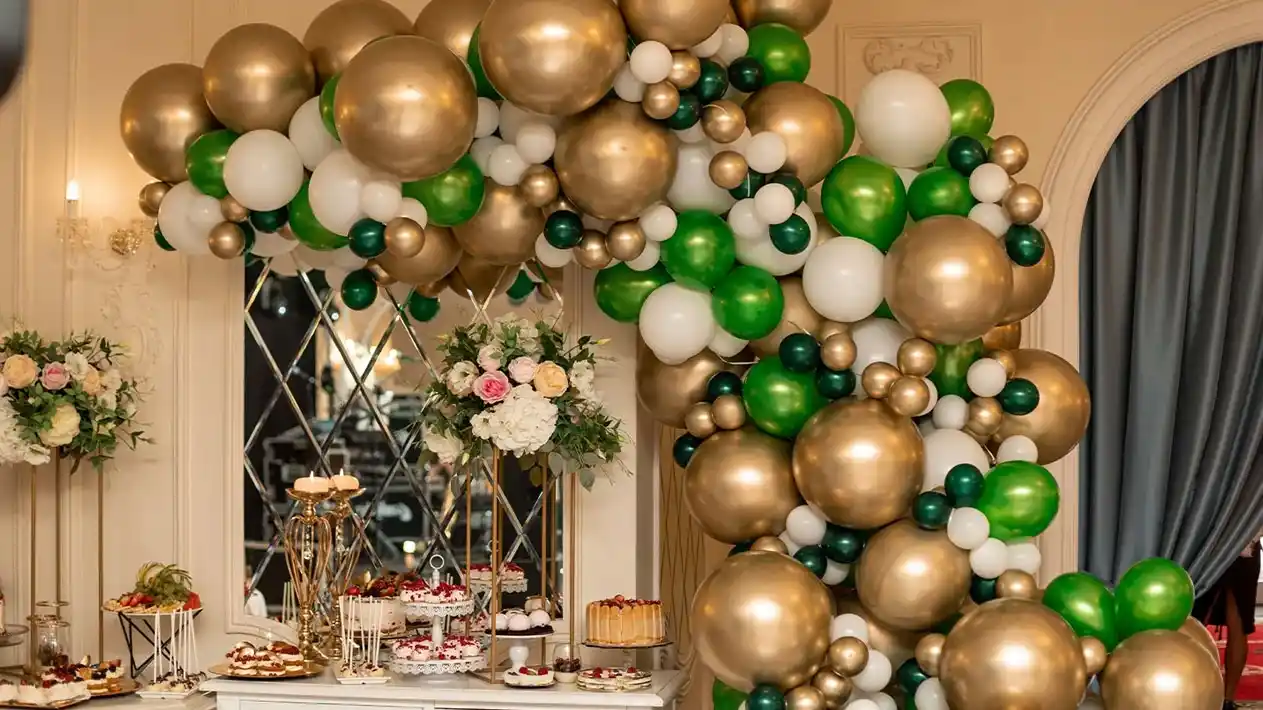 Amra Ami Decorations